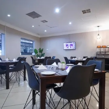 Inani Hotel Gallagher