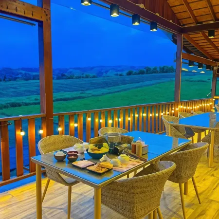 Soundless Resort