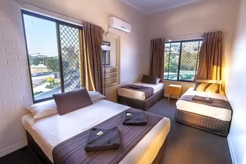 Kingsford Riverside Inn Các khách sạn ở Hamilton