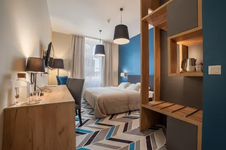 Hotel Traffic Wrocław Stare Miasto Отели рядом с достопримечательностью «Archive Wroclaw University of Technology»