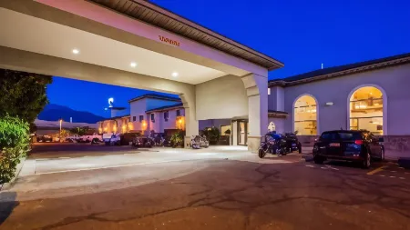 Best Western Timpanogos Inn Отели рядом с достопримечательностью «Парк Стейджкоч Кроссинг Смол»