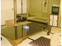Nogawaya Ryokan - 3 stelle