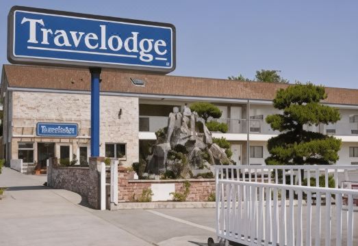 5. 트래블로지 바이..