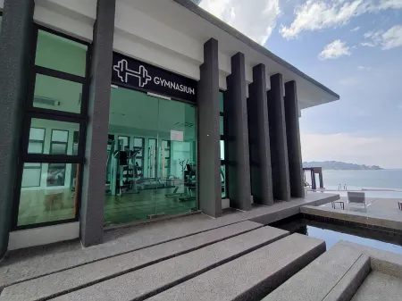 Best Moments Studio 300Mbps Imperium Kuantan Отели рядом с достопримечательностью «Мечеть Султана Ахмад Шаха»