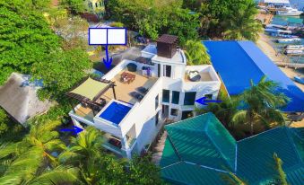 Bella Luna Beach House #227487