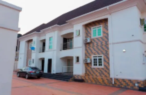 AZ KINGS HOTEL AND APARTMENT