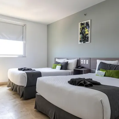 SR Hotel Hotels near BIBLIOTECA SAN JUAN DE OCOTAN