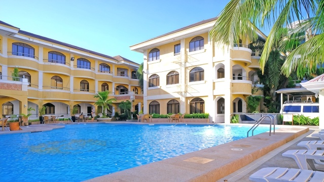 Boracay Holiday Resort Hotels in Boracay Island