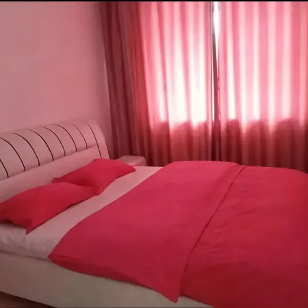 Station Self-service Apartment (Feixian Dongfang Jiayuan Shop)