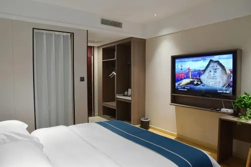 White Water Shengtai Hotel