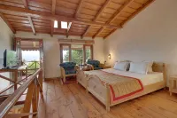 Chevron Eco Lodge