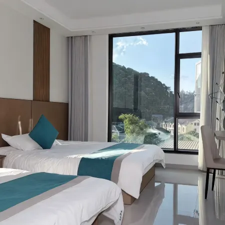 Yunshu Homestay (Sanqingshan Gangshou Cableway)