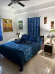 Waterfront 2 Bedroom/ 2 Bath Pool Home w/ Stunning Ocean Views!! - Bungalows