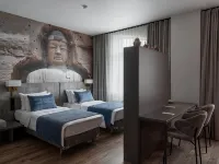 Silk Road Boutique-Hotel