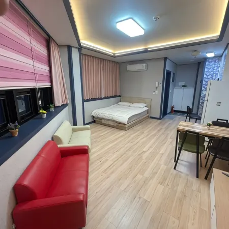 Yeosu Sting Pension