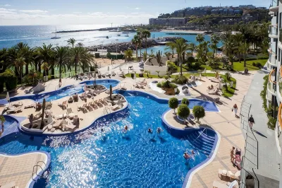 Radisson Blu Resort, Gran Canaria Отели в г. Комарка Сур