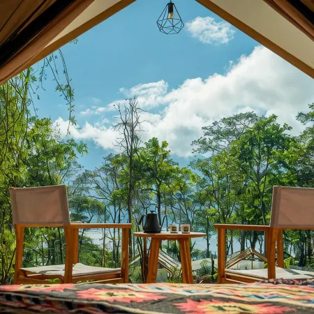 Green Lava Glamping Bedugul Отели рядом с достопримечательностью «Бедугул»