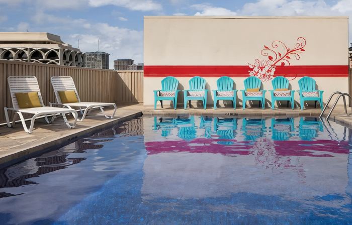 Shoreline Hotel Waikiki