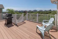 Spacious, Bright, & Airy Home - 100 steps to beach