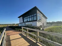 Blackbush Beach Resort Hotels in Queens County