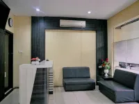Tentrem BS Residence - 2-Star