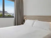 B&B HOTEL Finestrat Hotels in Finestrat