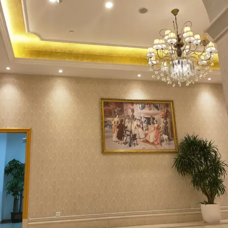 Vienna Hotel (Huizhou Qiuchang Yingbin Road)
