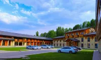 Yunzhuyi Hotel - parking
