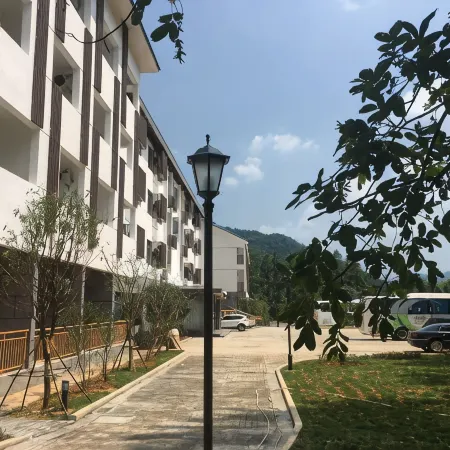 Lvlin Mountain Villa