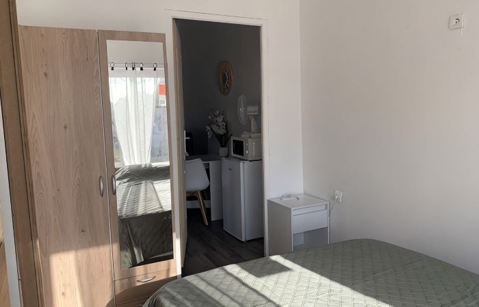 Air-Conditioned Cottage