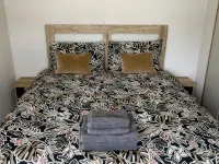 Arizona-Pura Vida Holidays Caravan with free WIFI and private parking 濱海克拉克頓酒店