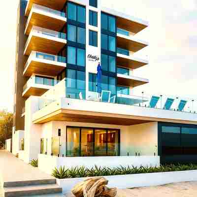 Upscale 2 bedroom beach front Villa Hotel Exterior