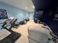 Spacious 4-bedroom house with fitness room one mile from Geist - Fishers - Homestays