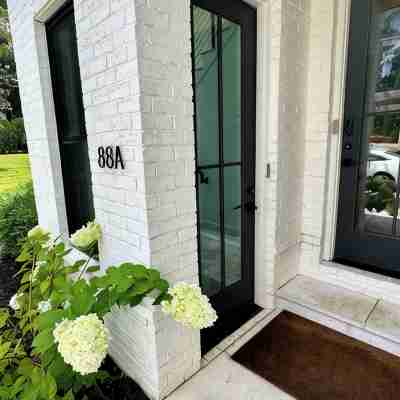Clean, Stylish 1 Bedroom Apartment - Minutes from Downtown Alpharetta/Avalon Others