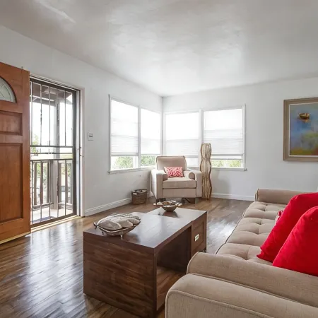 Welcome to Venice Beach! Steps from Abbot Kinney!