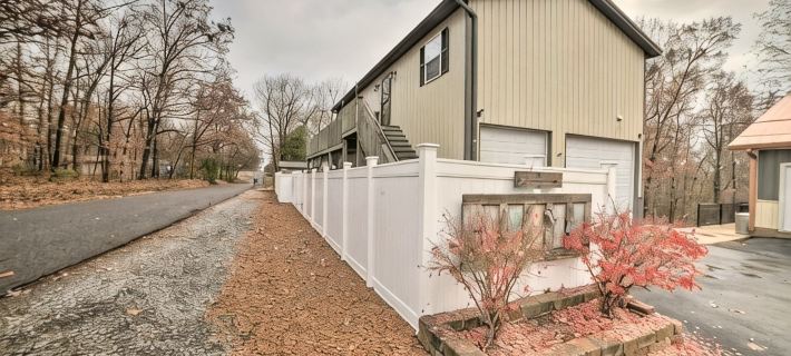 Kentucky Lake Oasis- Walk to Lake, Game Room, Fire Pit & Boat Parking Hotels in Marshall County