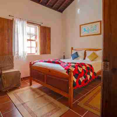 Cottage House with A/C – Big Garden - FREE Wood Rooms