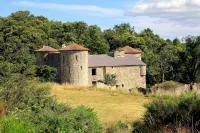 AUBENAS-VALS LES BAINS- VALLON PONT D'ARC BEAUTIFUL NEW CLIAMTIZED VILLA - วิลล่า