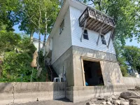 Large Cottage:  Private Beach/Stunning Sunsets/Kayaks/Fire Pit - 3-Star
