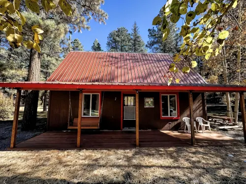 Croll Cabins-DeSpain Schoolhouse-#1 on Vallecito Lake. Newly Renovated! - シャレー