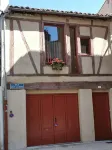 House 75m2 air-conditioned + garage, all comforts, located medieval center Cahors. - Wi-Fi