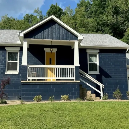 New - Cozy Hocking Hills Cottage w Hot Tub