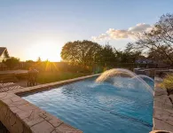 Resort-Style in Wine Country Btw Napa & San Francisco - ที่มีสระว่ายน้ำ