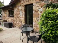 Charming Detached Completely Private Stone Built Open Plan Cosy Retreat For 2 - Boutique