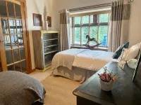 Luxury cottage, hot tub and wood burner, ideal for families celebrations. - 4 tähden