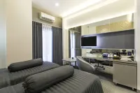 Aeris Hotel Banjarbaru - parking