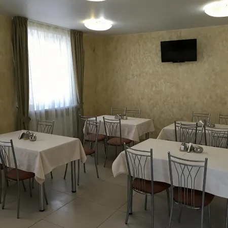 Tveritsyi Hotel