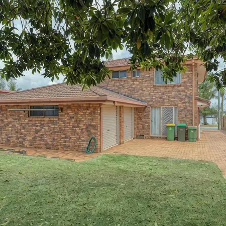 Lovely Waterfront Beach House, Pet-Friendly