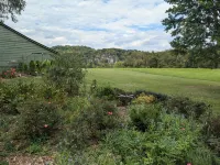 Charming 3-Bedroom Farmhouse in Scenic Pembroke, VA - Sleeps 8 - Homestays