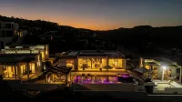 4-Villa Estate: Steps to Beach ~ 3Mi Flora Farms ~ 180° Ocean Views ~ Pool - 방갈로